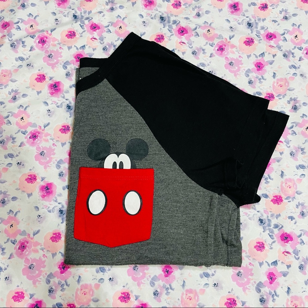 Disney Mickey Mouse Peekaboo Shirt